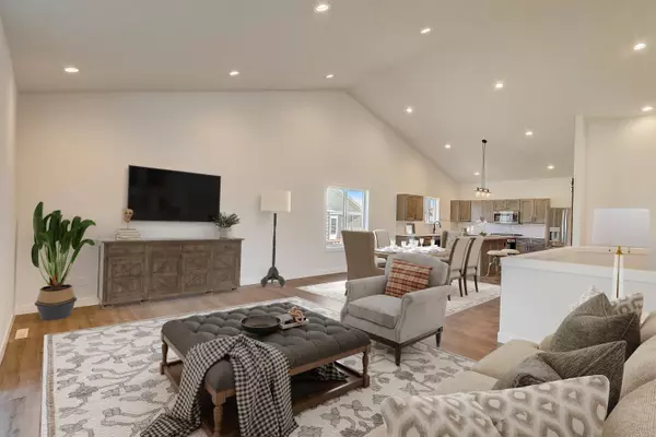 311 Pebble Brook Ln, Lodi, WI 53555