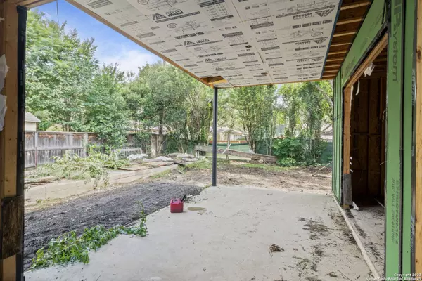 173 OAKVIEW PL, Alamo Heights, TX 78209-3305