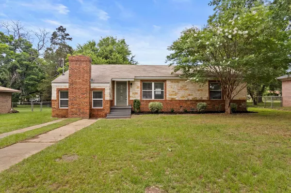 123 Hickory Street, Pittsburg, TX 75686