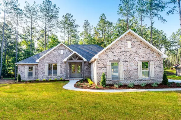 643 Scruggs Rd, Sumrall, MS 39482