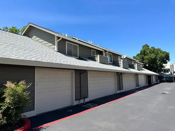 135 Pierpoint CIR, Folsom, CA 95630