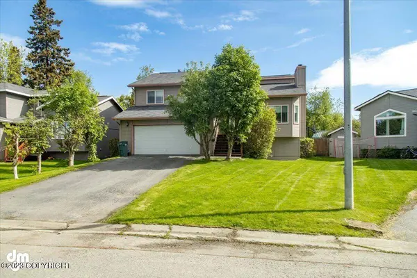 8121 Country Meadows CIR, Anchorage, AK 99502