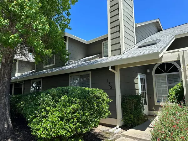 135 Pierpoint CIR, Folsom, CA 95630
