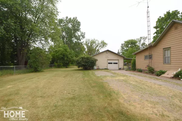 1813 W Stewart St., Owosso, MI 48867