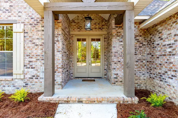 643 Scruggs Rd, Sumrall, MS 39482