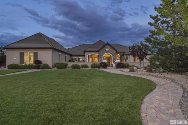 15275 Redmond Loop, Reno, NV 89511-4581