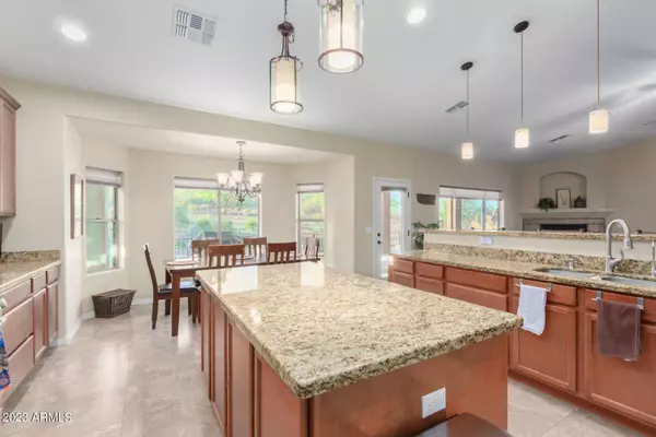 1440 W Christie Lyn Lane, Queen Creek, AZ 85142