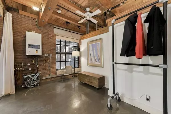 30 Howard Street #1, Somerville, MA 02144