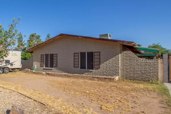 3111 W TUCKEY Lane, Phoenix, AZ 85017