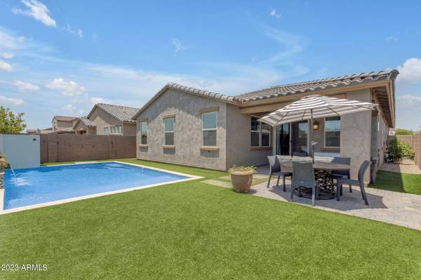 10029 E WAVELENGTH Avenue, Mesa, AZ 85212