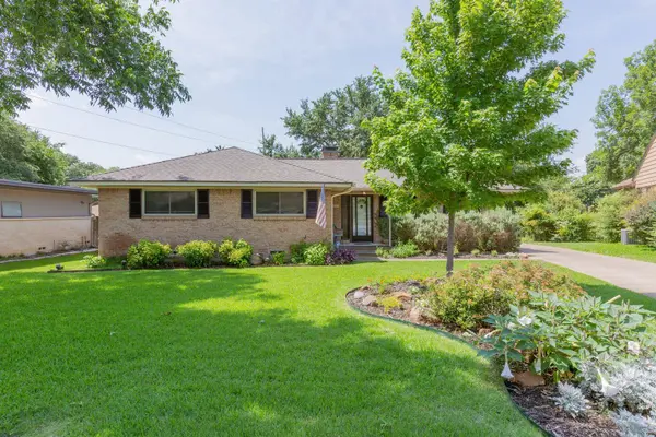 809 James Drive, Richardson, TX 75080
