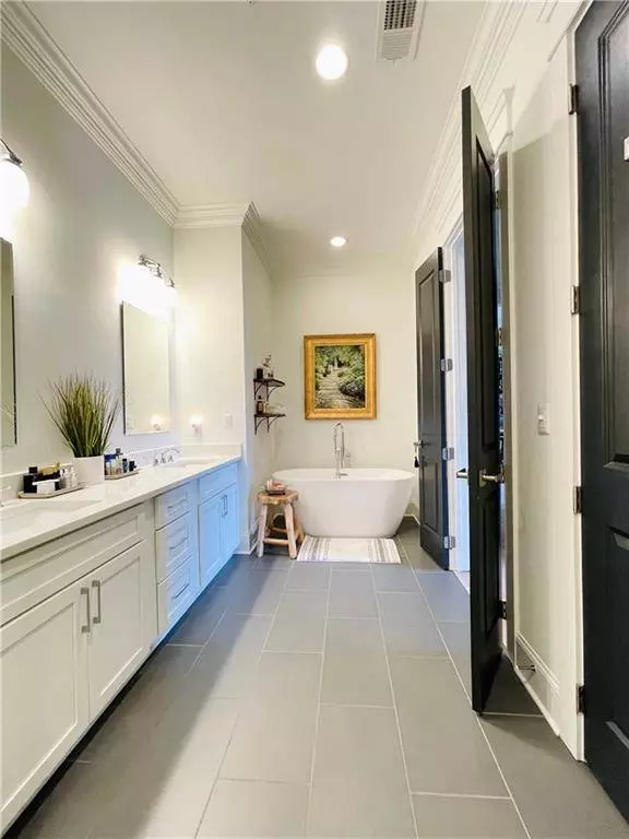 625 Piedmont AVE NE #4027, Atlanta, GA 30308