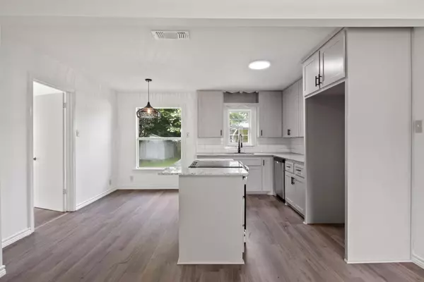 123 Hickory Street, Pittsburg, TX 75686