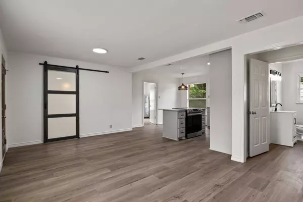 123 Hickory Street, Pittsburg, TX 75686