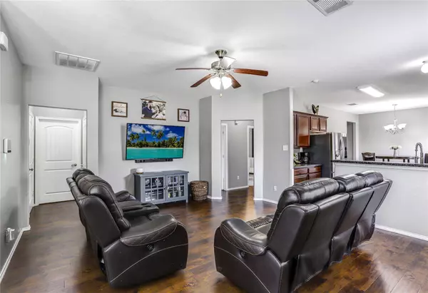 2009 Blakehill Drive, Heartland, TX 75126