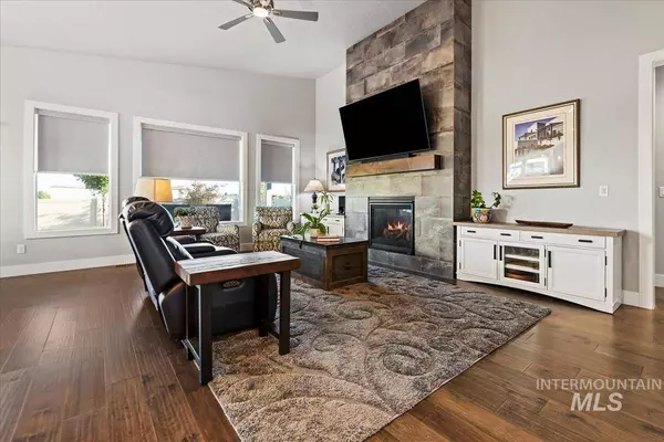 11945 W Endsley, Star, ID 83669