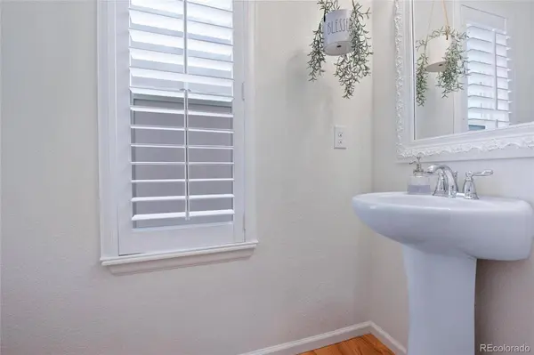 2275 Prospect LN, Broomfield, CO 80023