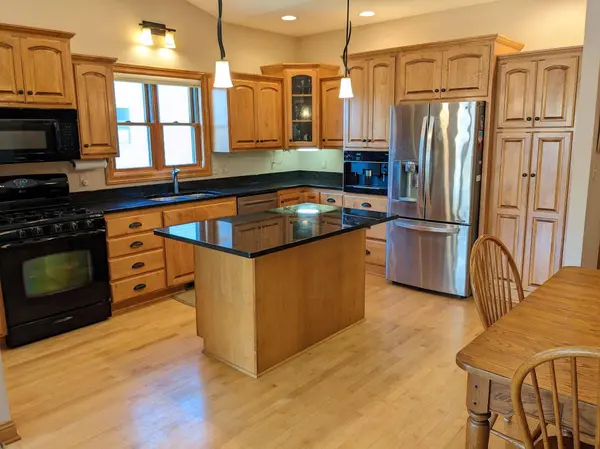 475 22nd AVE SW, Rochester, MN 55902