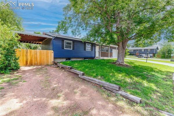 5060 Manzana DR, Colorado Springs, CO 80911