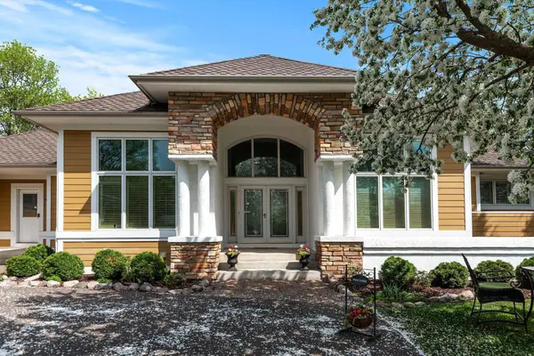 4337 Avondale ST, Minnetonka, MN 55345