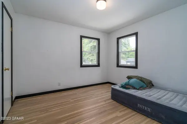 2010 2ND Avenue N, Grand Forks, ND 58203