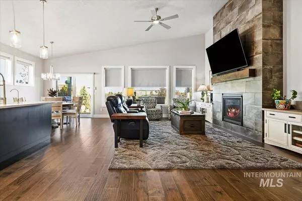 11945 W Endsley, Star, ID 83669