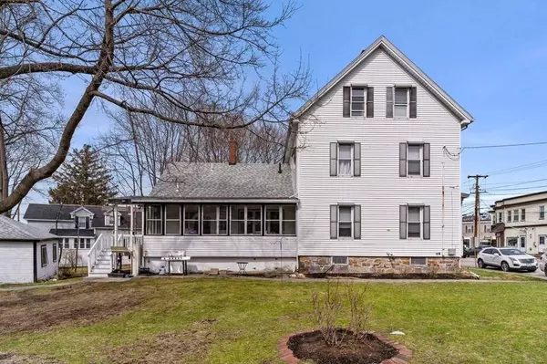 19-21 Waverley Rd, North Andover, MA 01845