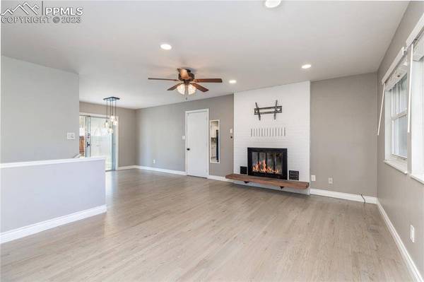 5060 Manzana DR, Colorado Springs, CO 80911