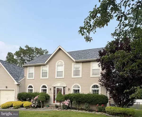 917 GOLDA LN, Vineland, NJ 08361