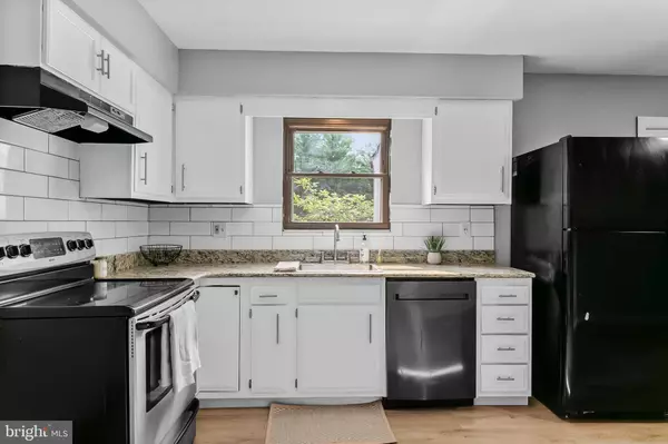 1525 ERIAL RD, Pine Hill, NJ 08021