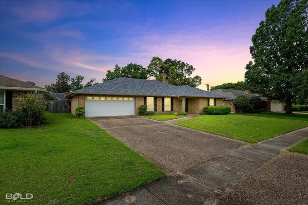 621 Rock Hollow Drive, Shreveport, LA 71115