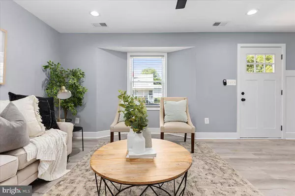 961 LANCE AVE, Essex, MD 21221