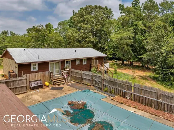 237 Midway RD, Barnesville, GA 30204