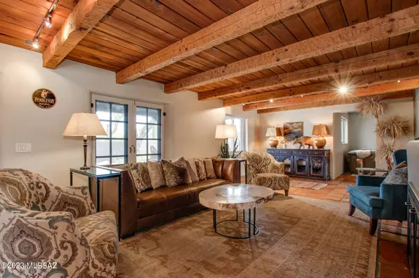 11761 E Speedway Boulevard, Tucson, AZ 85748