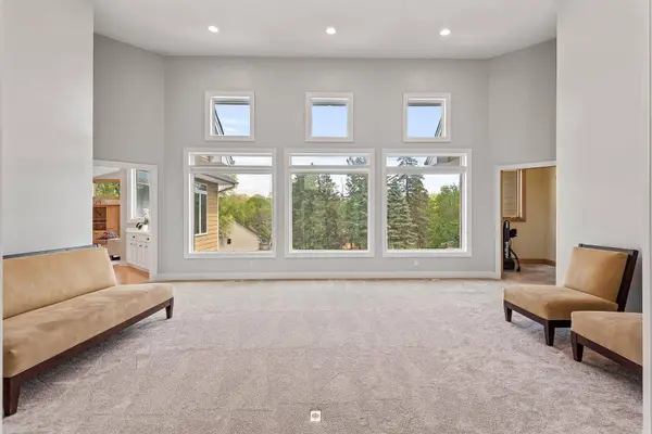 4337 Avondale ST, Minnetonka, MN 55345