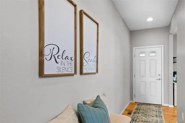 2275 Prospect LN, Broomfield, CO 80023