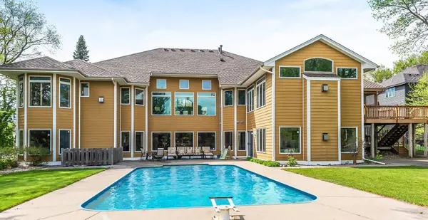 4337 Avondale ST, Minnetonka, MN 55345