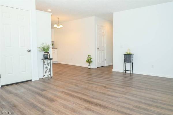 502 Leggett AVE, Barnesville, OH 43713