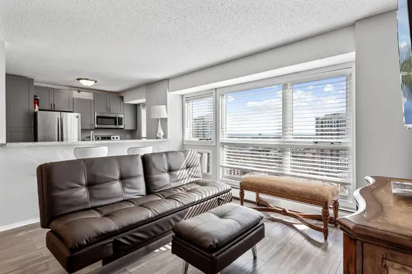 433 S 7th ST #2225, Minneapolis, MN 55415