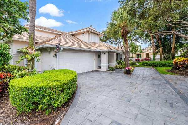 461 Coral Cove DR, Juno Beach, FL 33408