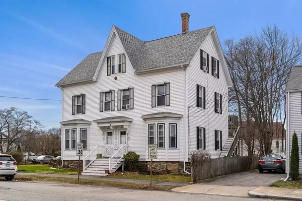 19-21 Waverley Rd, North Andover, MA 01845