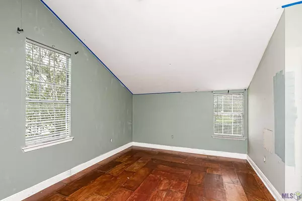 7980 LASALLE AVE, Baton Rouge, LA 70806