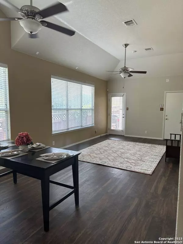 10903 SANGRIA MIST, San Antonio, TX 78249-2579