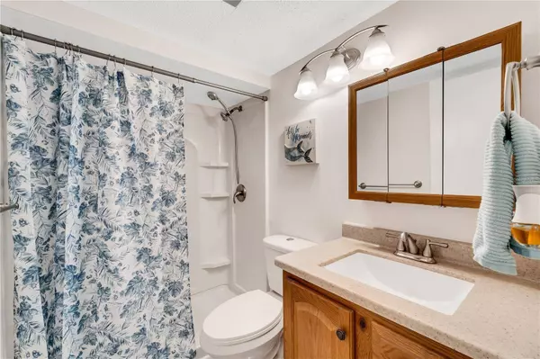 360 BASE AVE E #412, Venice, FL 34285