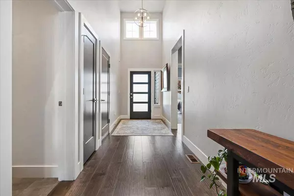 11945 W Endsley, Star, ID 83669