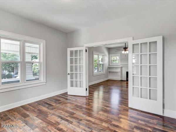 410 N Hill St, Morristown, TN 37814