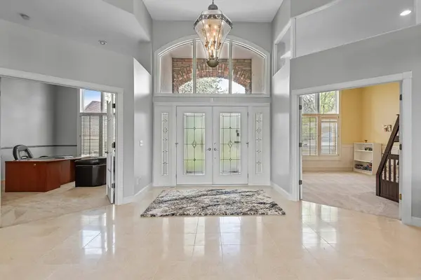 4337 Avondale ST, Minnetonka, MN 55345