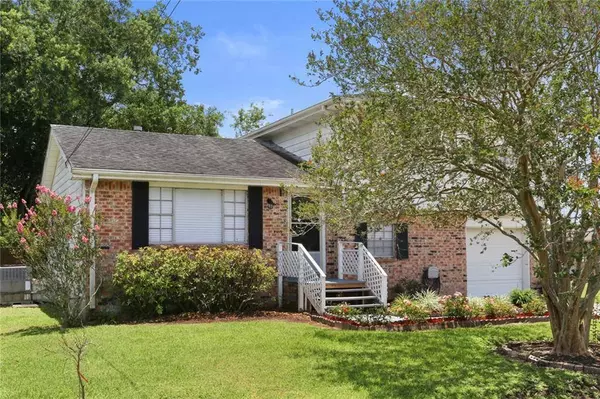 1111 GASSEN ST, Luling, LA 70070