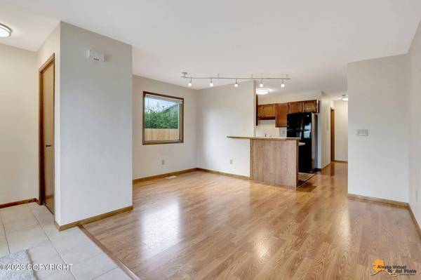 470 Scorpio CIR, Anchorage, AK 99508