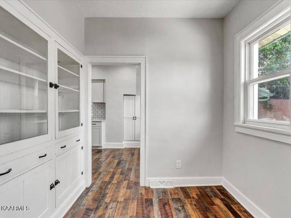 410 N Hill St, Morristown, TN 37814